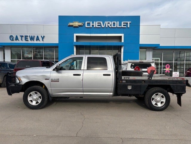 2015 RAM 3500 Tradesman in Other — front three-quarter view
